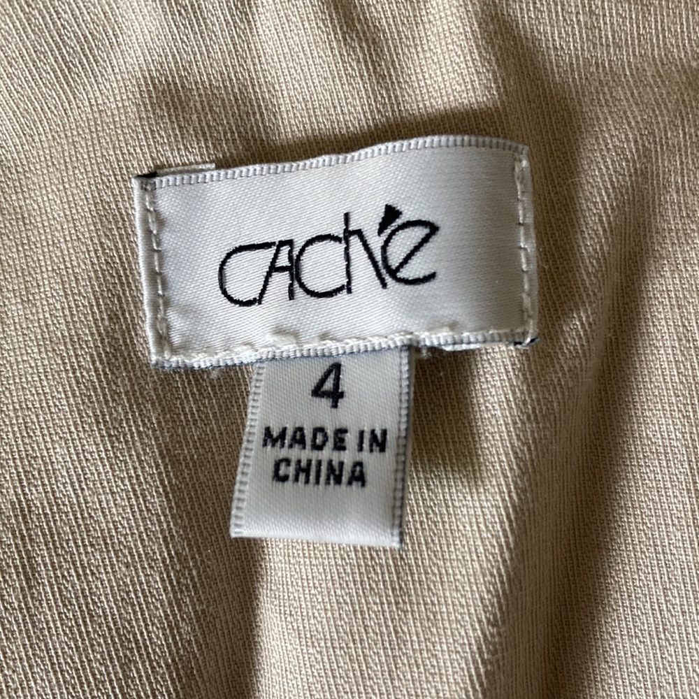 Cache Woman’s Kaki Colour Light Jacket - Picture 11 of 11